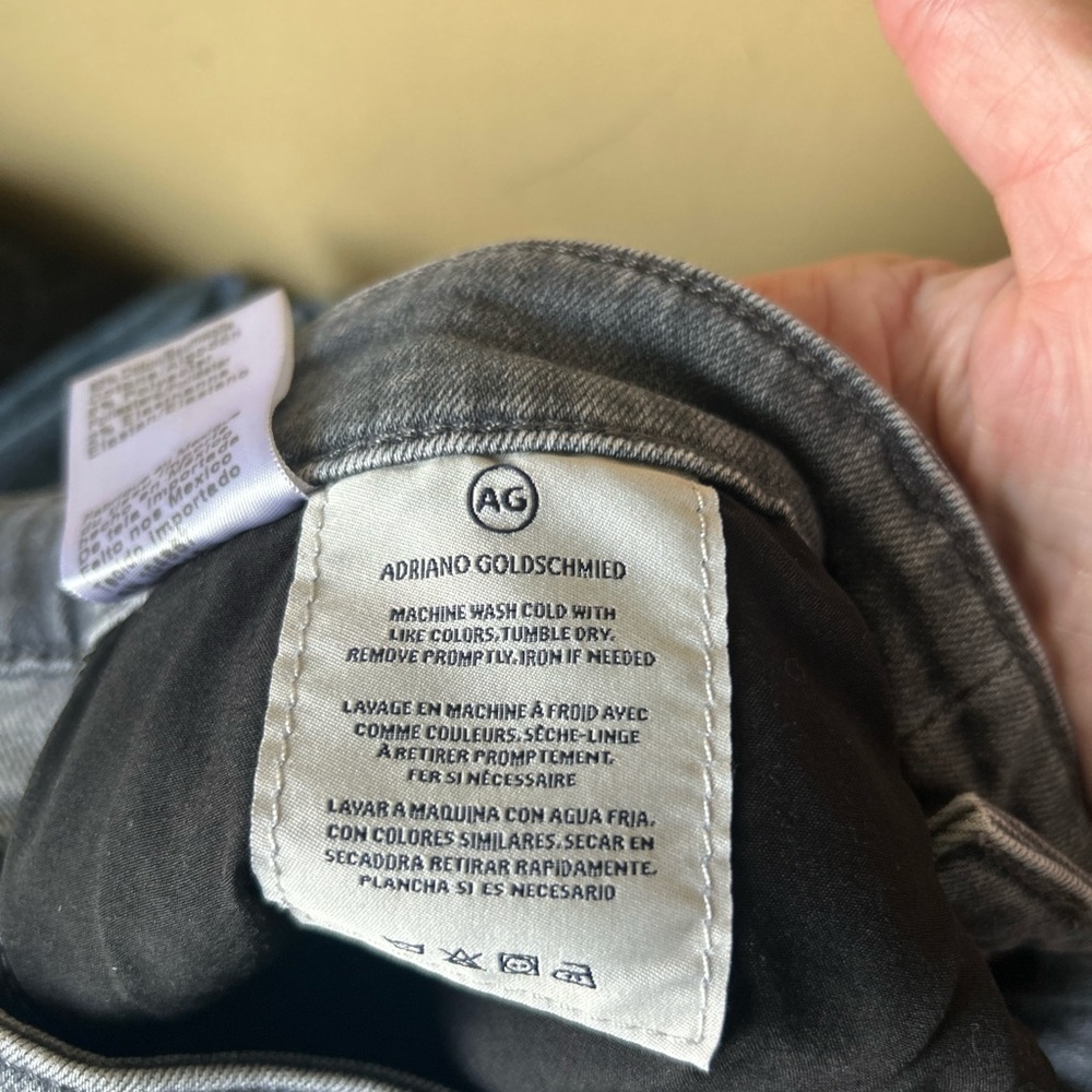 AG Farrah high rise skinny ankle jeans - Picture 15 of 15